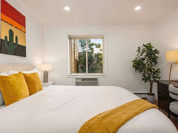 2nd image of 15 Saint Marks Pl APT 6B