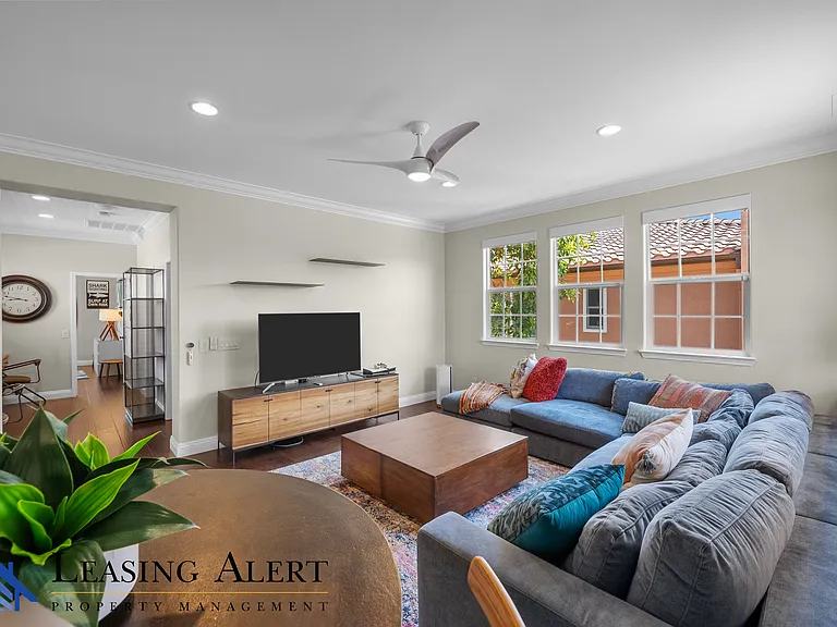 26868 Grey Pl — Photo 23
