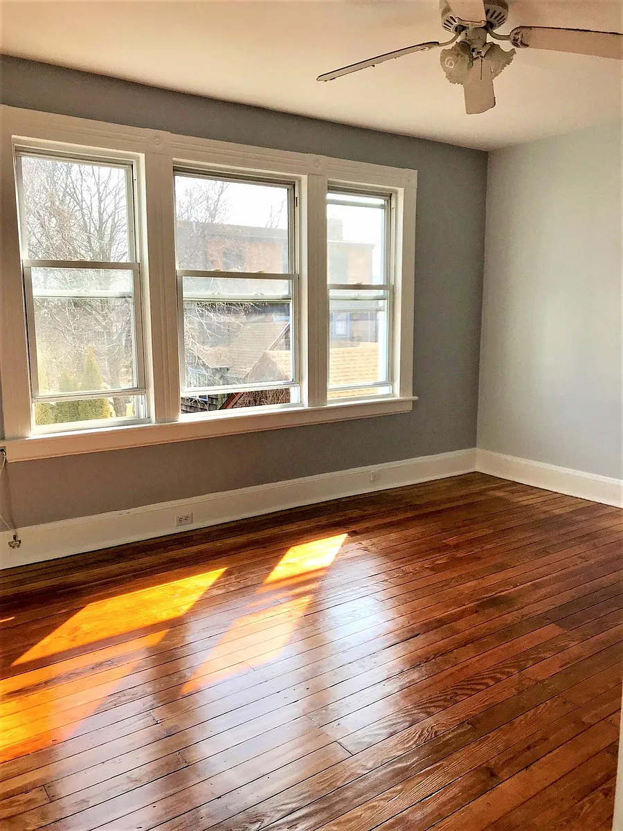 Building Photo - 27 Harborview Ave #2