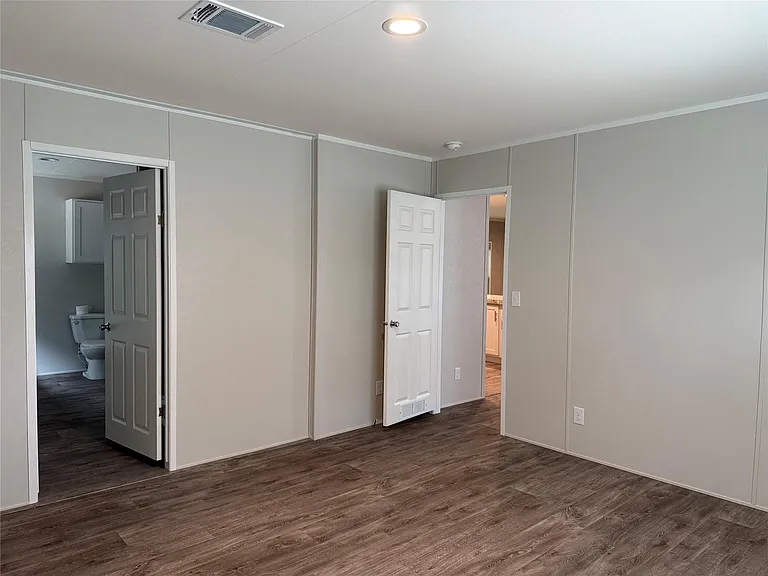 5622 Killough St #B — Photo 21
