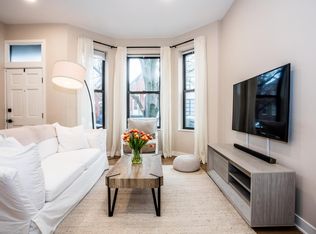 2115 W Dickens Ave #1F, Chicago, IL 60647