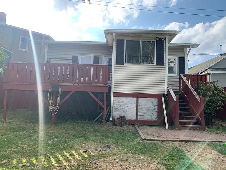 314 Plantation St — Photo 27