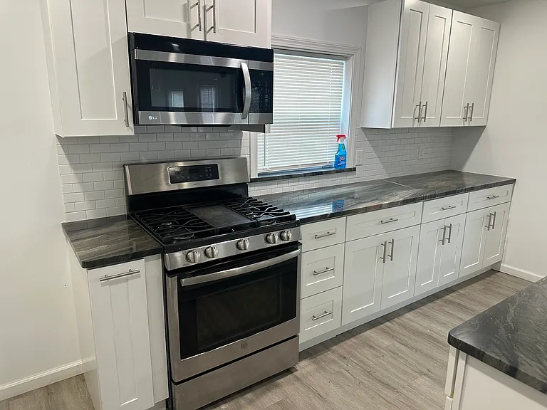 2982 W Remus Rd — Photo 5