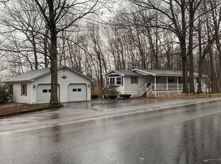 486 Pond Rd, Lewiston, ME 04240