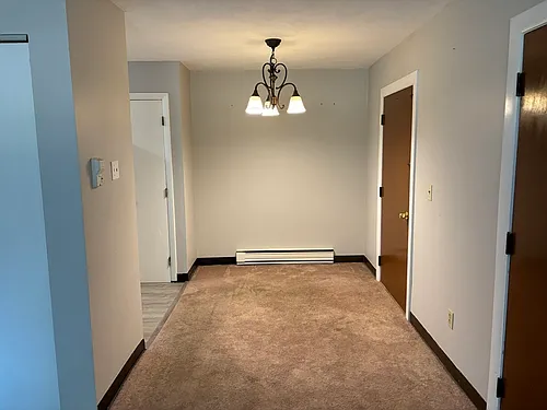135 Winthrop St #1B Photo 1