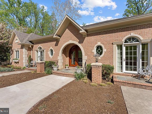 4th image of 22030 Watson Rd