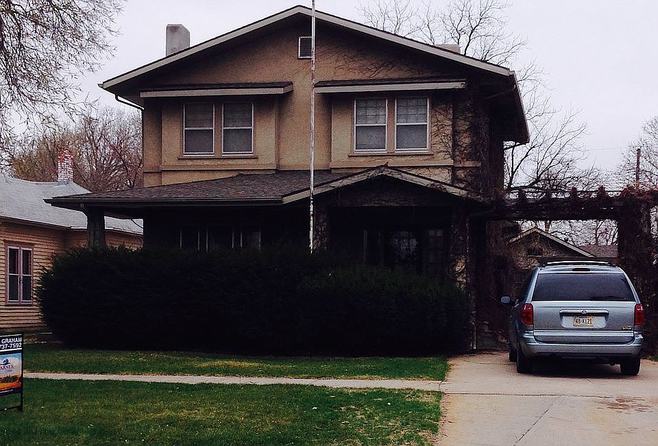 710 E 2nd St, Mccook, NE 69001 Zillow