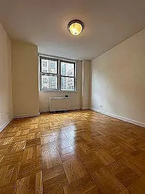 Rented by Bond New York | media 18