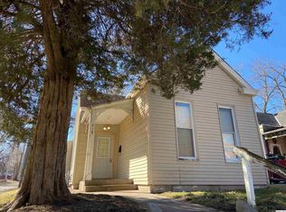 418 Chestnut St, Quincy, IL 62301