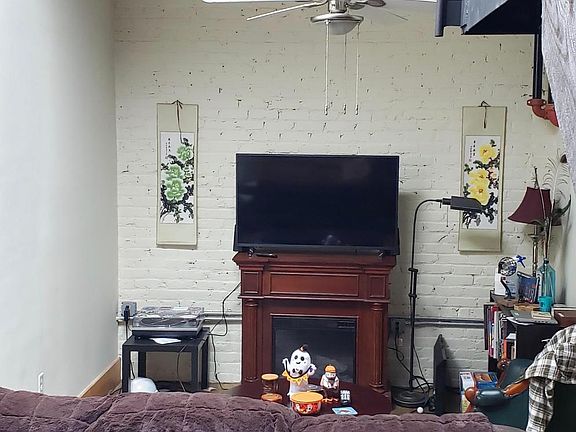 4th image of 1723 Summit Ave APT 104