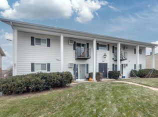 5582 Guilford Rd #3, Madison, WI 53711