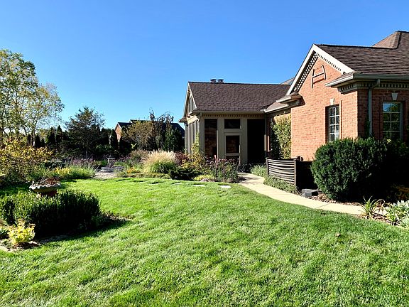 2nd image of 108 Dicke Dr