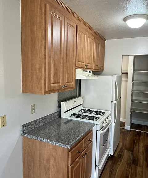 3515 Chestnut Ave #18-19 — Photo 18