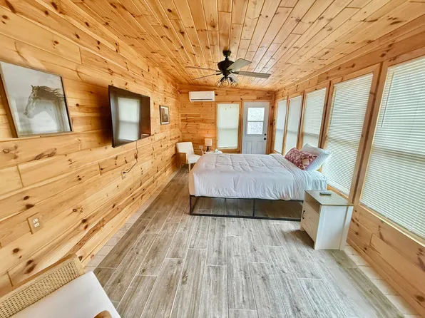 366 Osborne Dr NE #Id1549246p, Fort Walton Beach, FL 32548