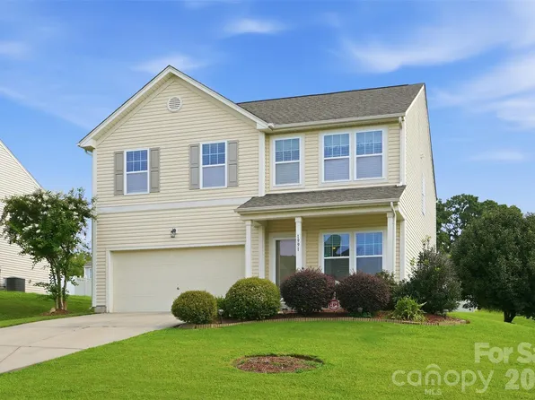 1991 Clear Brook Dr, Kannapolis, NC 28083