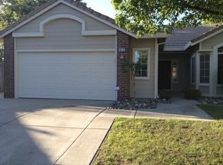 8118 Silverleaf Way, Sacramento, CA 95829