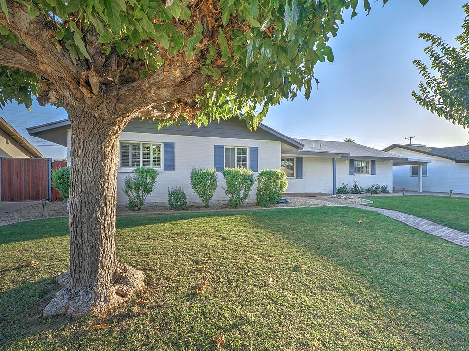 1st image of 8307 E Meadowbrook Ave