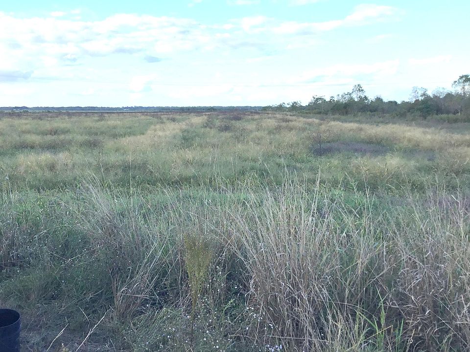 2nd image of 22732 Sumac Rd