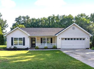 20 Two Gait Ln, Simpsonville, SC 29680