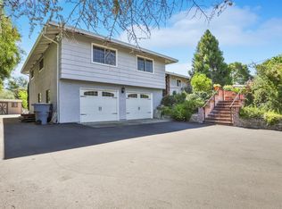 6105 Rustic Hills Dr, Rocklin, CA 95677