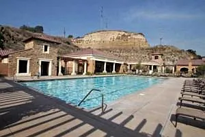 Escala Pool