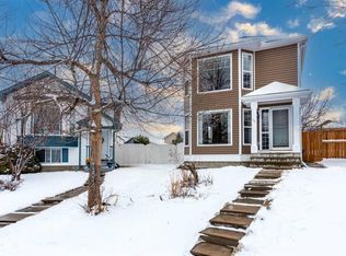 35 N Somervale Pl SW, Calgary, AB T2Y3J9