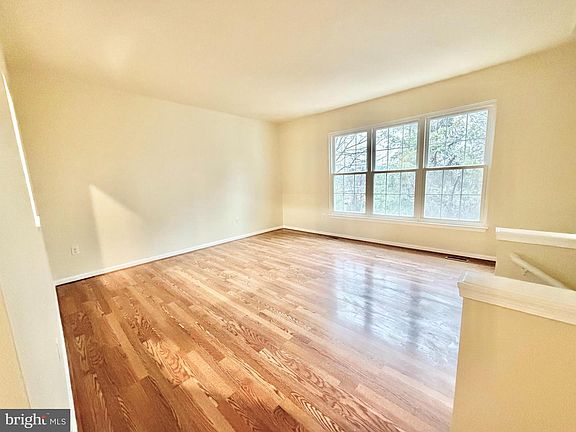 3rd image of 13246 Coppermill Dr