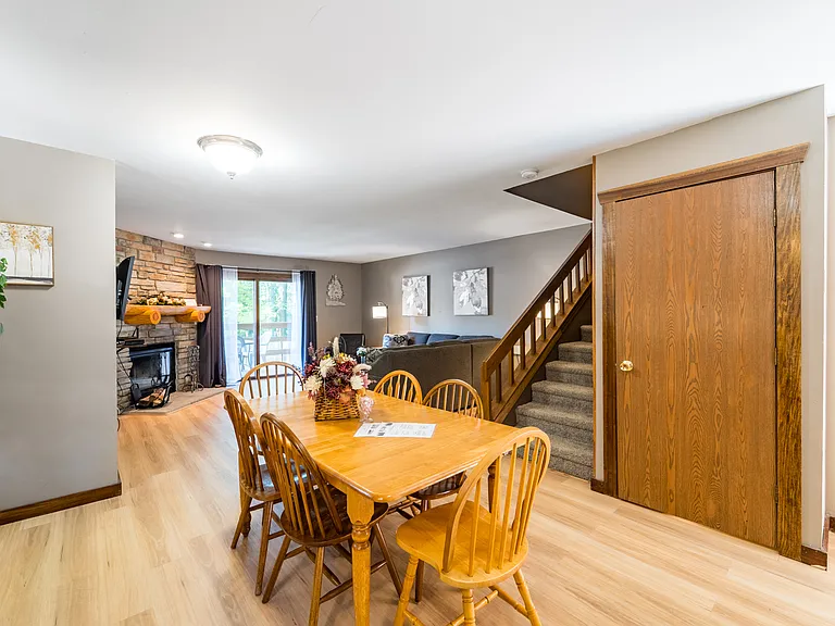227290 Boulder Ridge Cir #2 — Photo 4