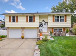 373 Derbyshire Rd, Akron, OH 44319