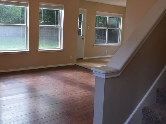 3rd image of 7239 Burns Ln