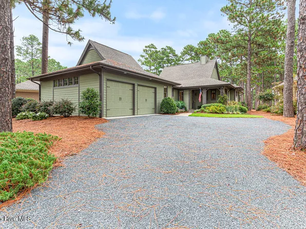 273 Champions Ridge Drive, Southern Pines, NC 28387