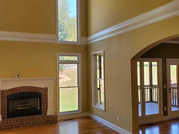 3rd image of 4904 Hadaway Garden Way NW