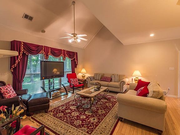 3rd image of 1653 Wood Mills Dr