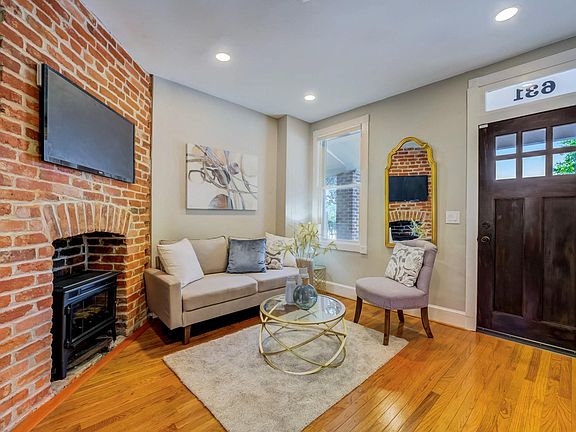 5th image of 631 18th St NE