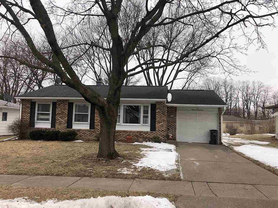 1st image of 1134 N Elmwood Ave