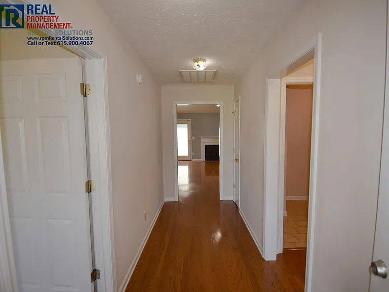 9001 Byler Ct — Photo 3