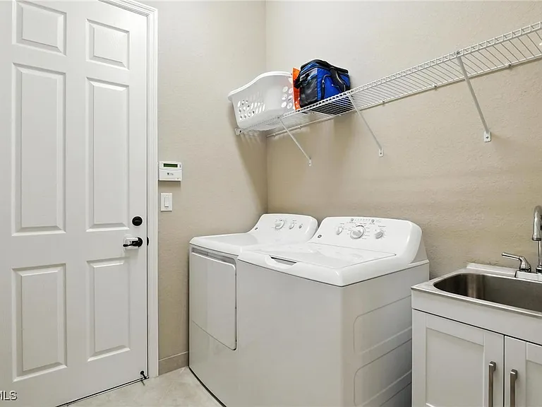 11869 Lakewood Preserve Pl — Photo 23