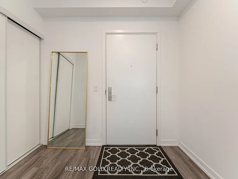 20 Edward St #2506 — Photo 5