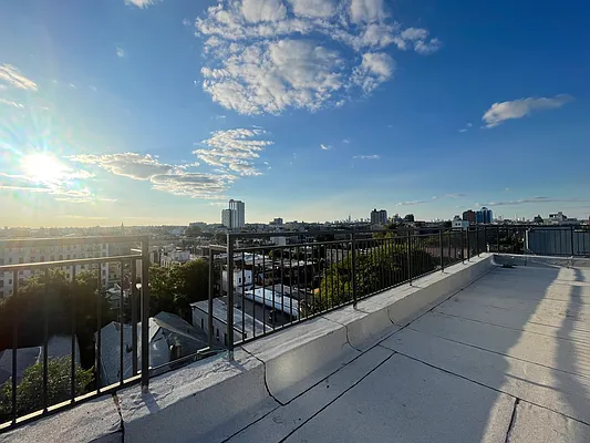 Rented by ERNY LLC | media 2