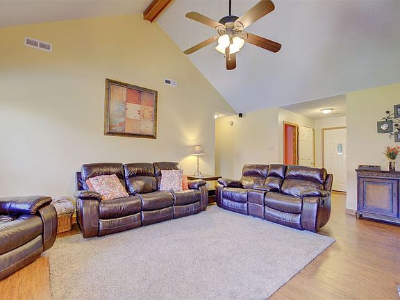 4th image of 2722 Sage Meadow Dr