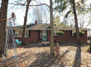 1901 Circle Dr S, Clinton, IA 52732