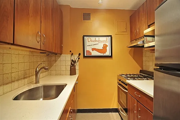 Sold by Citi Habitats | media 9