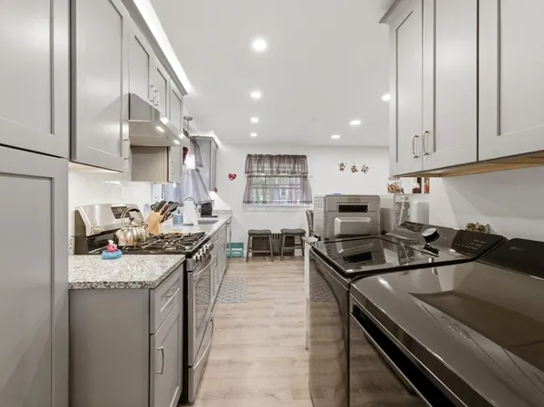 130 Summer St, Somerville, MA 02143