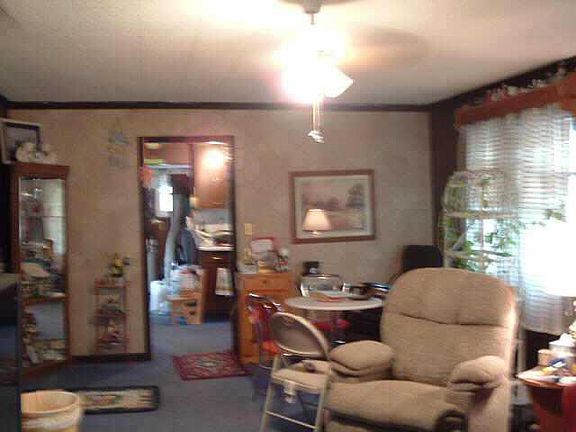 2nd image of 305 S Villa Ave