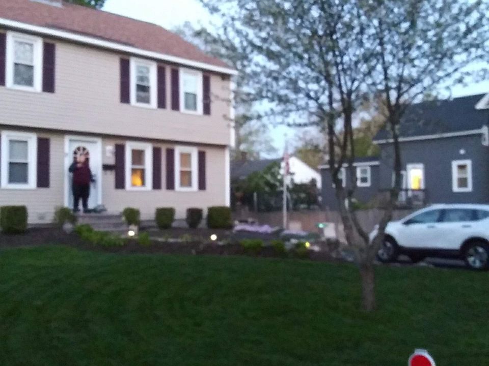 2nd image of 7 Ash St #B