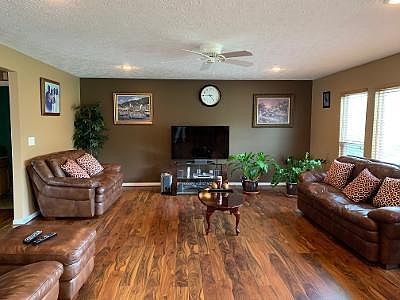 5th image of 10281 Goldeneye Dr