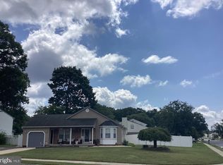 2 Vail Rd, Sicklerville, NJ 08081