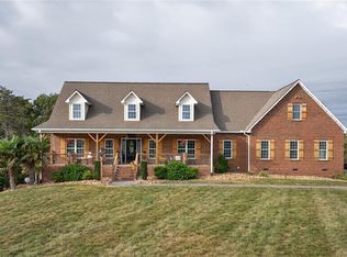 5734 Ogburn Stables Rd, Tobaccoville, NC 27050