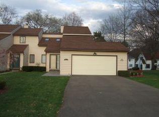 200 Loretta Ln, Vestal, NY 13850