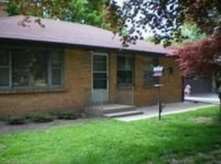 1027 Nichols Rd, Kalamazoo, MI 49006